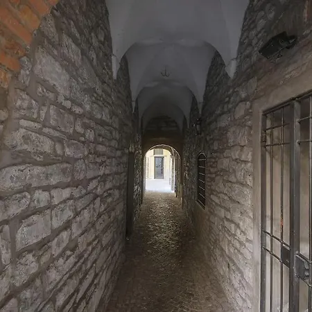 Stone Tower - 5 Minuti Dal Centro Storico