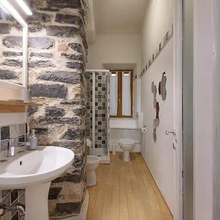 Appartamento Stone Tower - 5 Minuti Dal Centro Storico