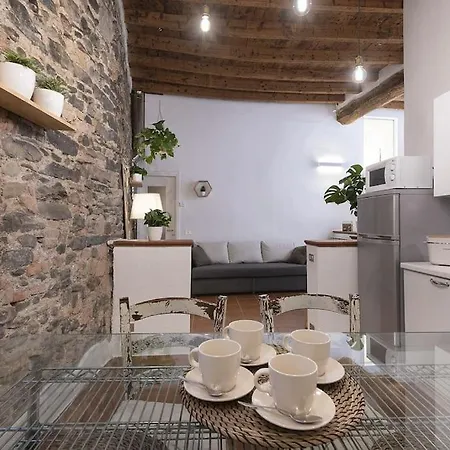 Appartamento Stone Tower - 5 Minuti Dal Centro Storico Côme